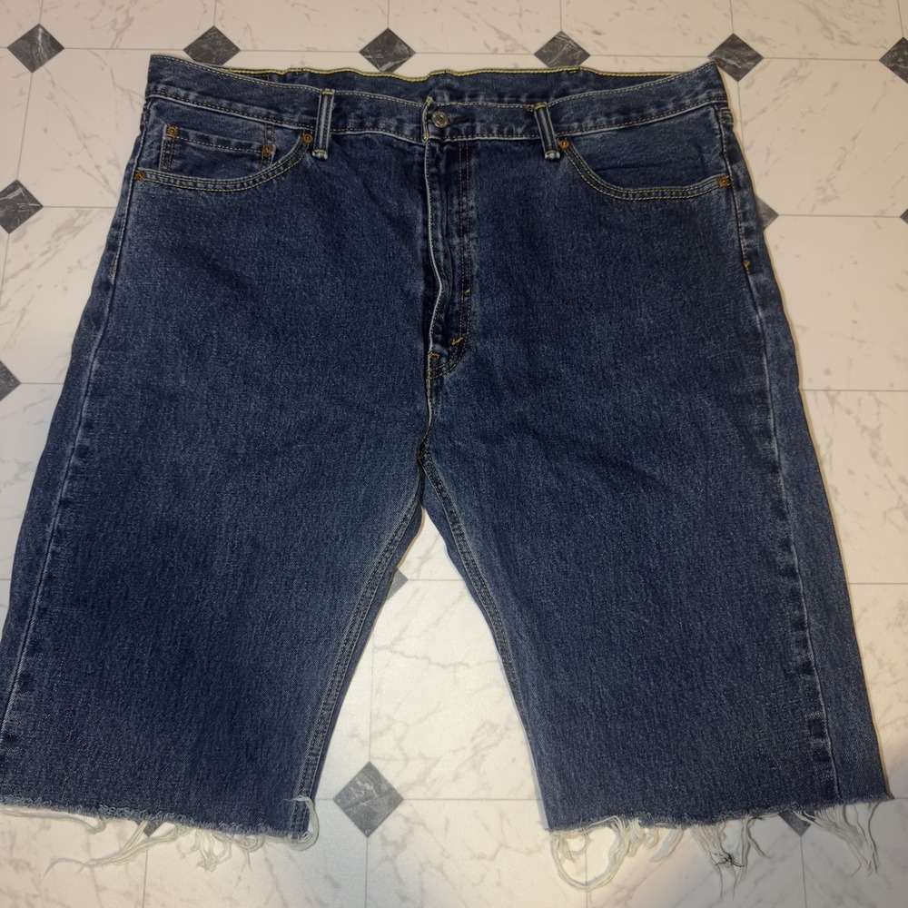 Levis 505 Cut Off Jean Shorts Mens 42 Dark Wash Denim Frayed Hem Regular Fit